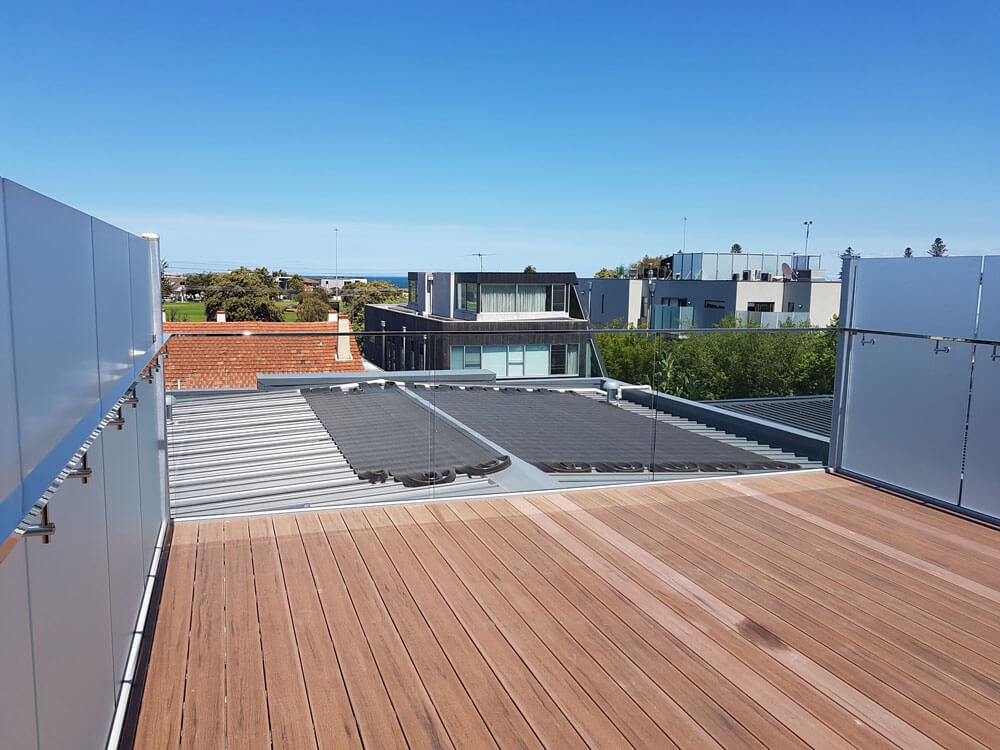 outdoor frameless frosted glass