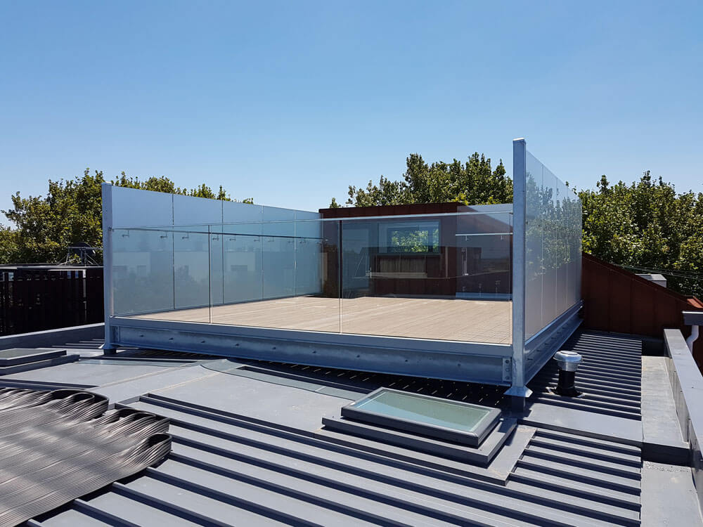 outdoor frameless frosted glass