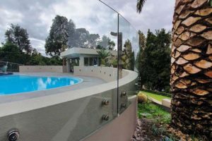 Frameless glass pool fencing