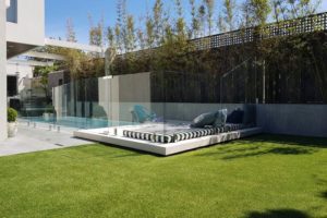 Outdoor Glass pool fence