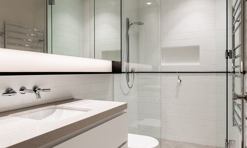 Melbourne frameless shower screens installation