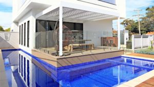 pool fence Melbourne