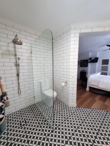 Arched Frameless Fixed Panel Shower Screen
