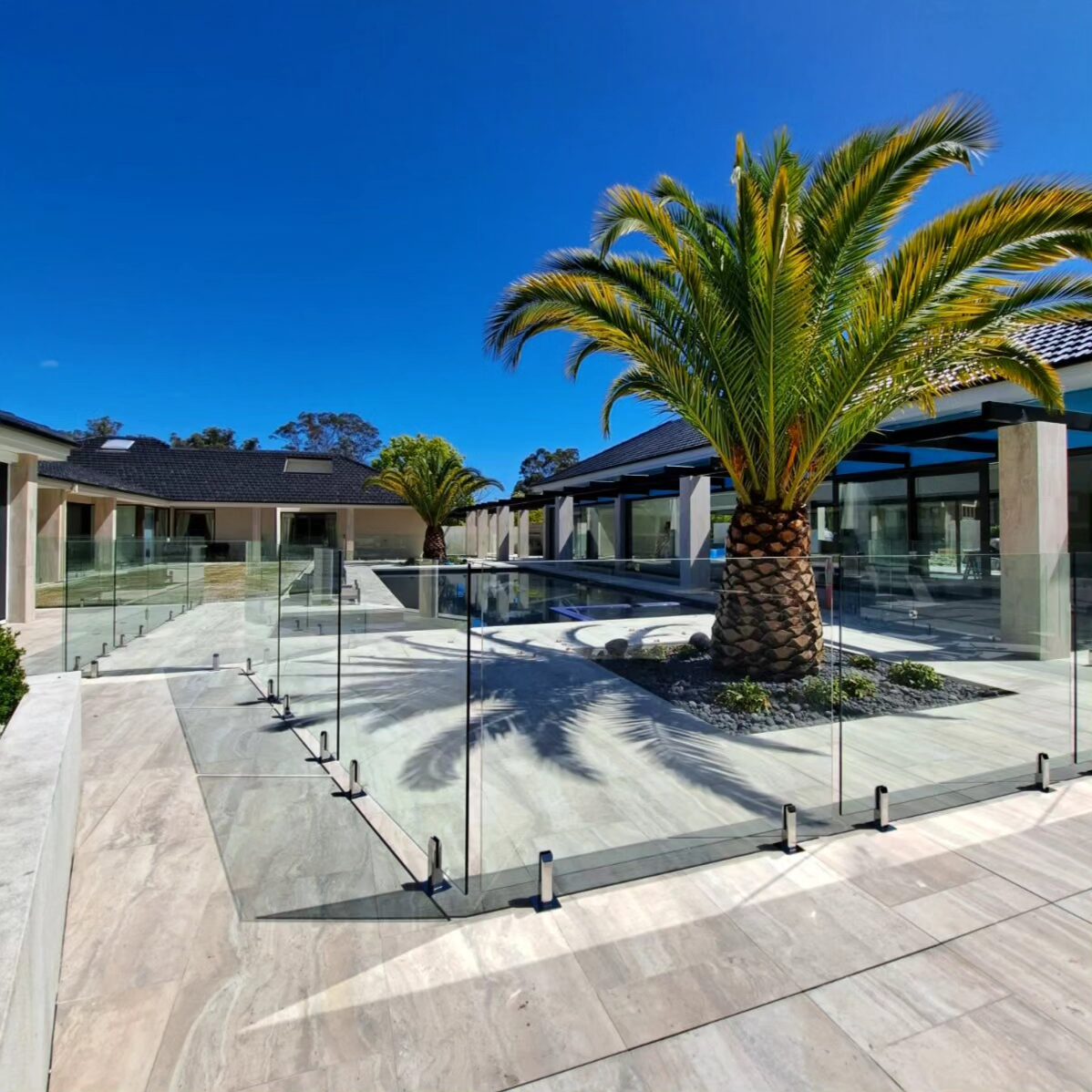 Frameless Glass Pool Fence