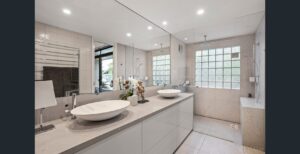 Shower Screen - Albert Park