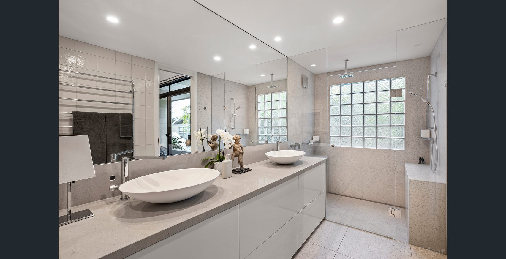 Shower Screen - Albert Park