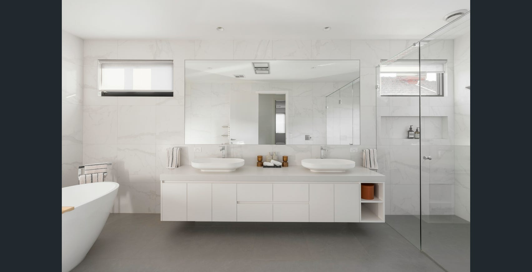 Shower Screens - April 2026