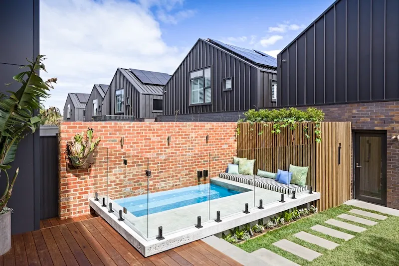 Frameless MP glass pool fencing Dandenong