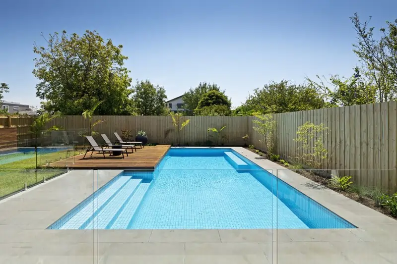 Glass pool fencing systems Dandenong